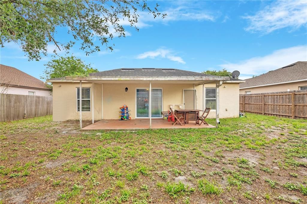 En Venta: $345,000 (3 camas, 2 baños, 1264 Pies cuadrados)