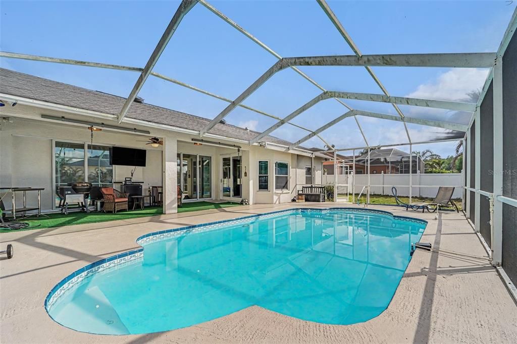 For Sale: $430,000 (3 beds, 2 baths, 1766 Square Feet)