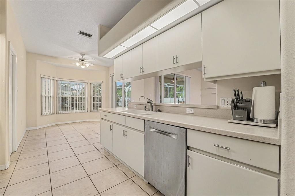 For Sale: $430,000 (3 beds, 2 baths, 1766 Square Feet)
