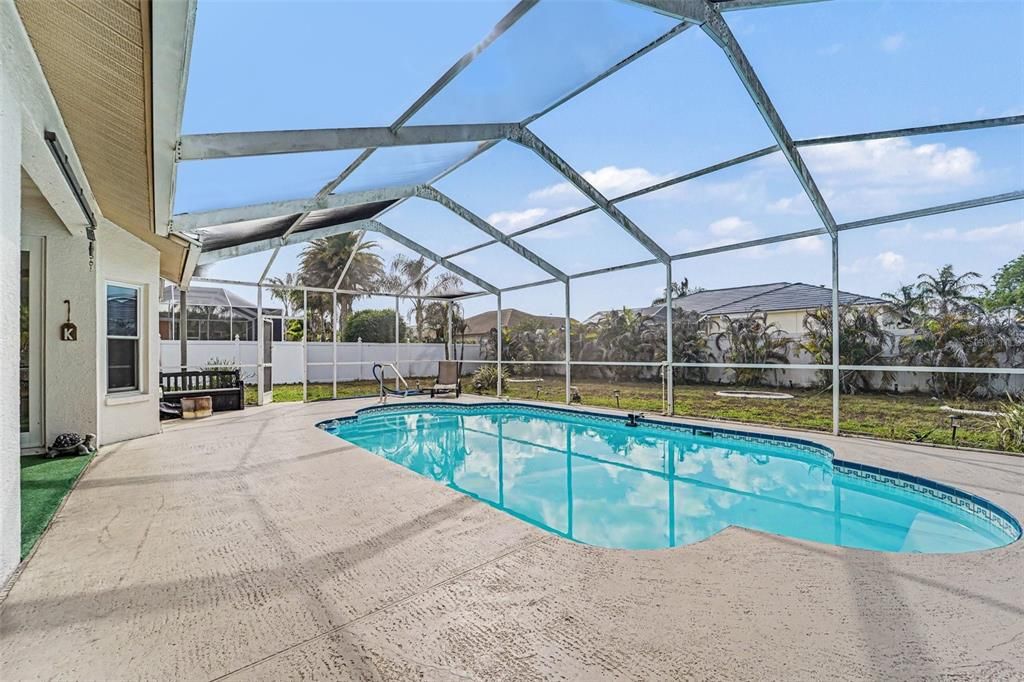 For Sale: $430,000 (3 beds, 2 baths, 1766 Square Feet)