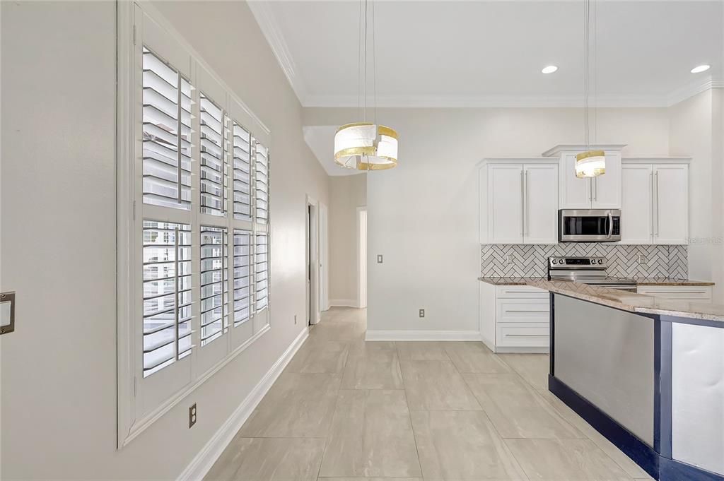 Active With Contract: $550,000 (4 beds, 3 baths, 2547 Square Feet)