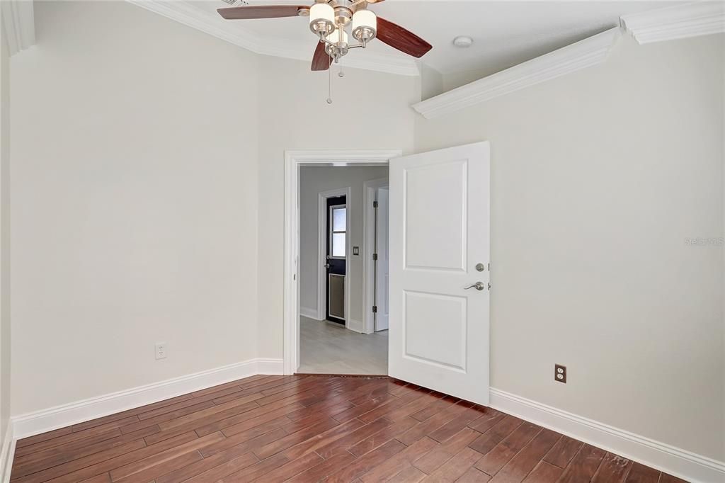 Active With Contract: $550,000 (4 beds, 3 baths, 2547 Square Feet)
