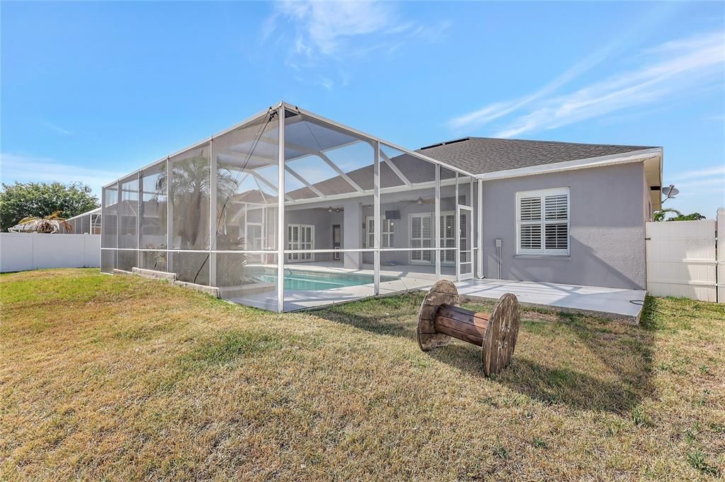 Active With Contract: $550,000 (4 beds, 3 baths, 2547 Square Feet)