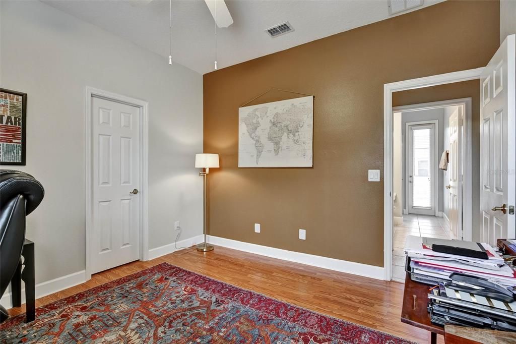 待售: $599,000 (5 贝兹, 3 浴室, 2871 平方英尺)
