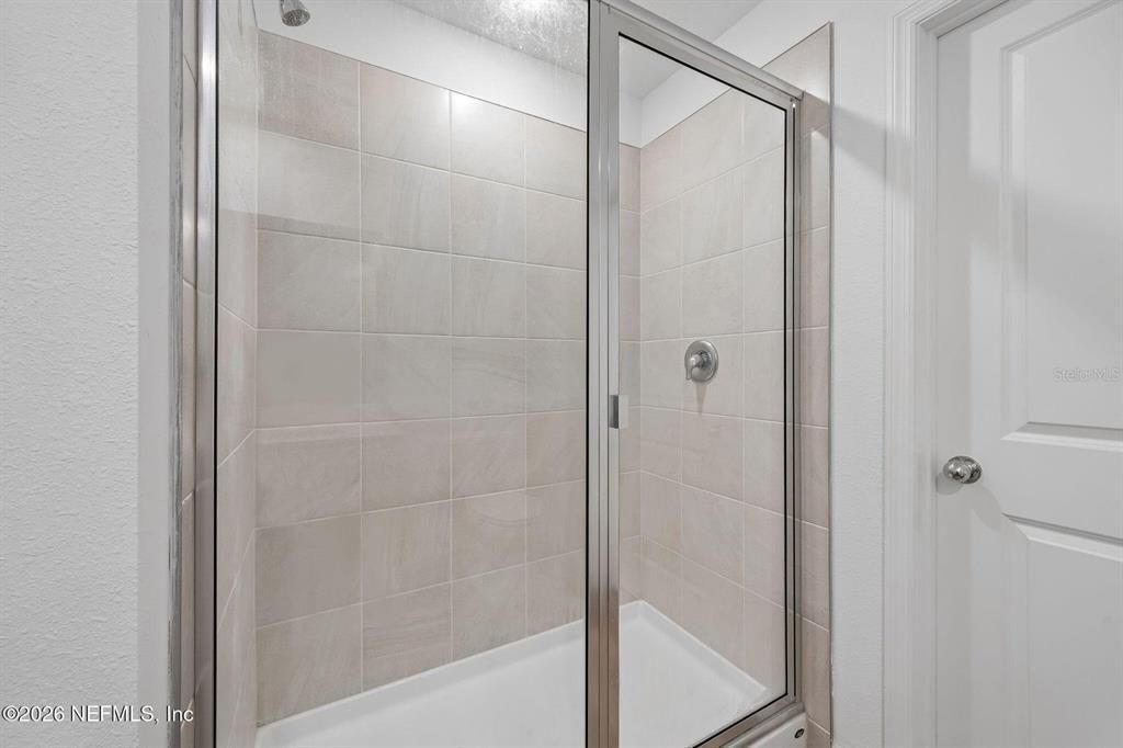 For Sale: $299,000 (4 beds, 3 baths, 1958 Square Feet)
