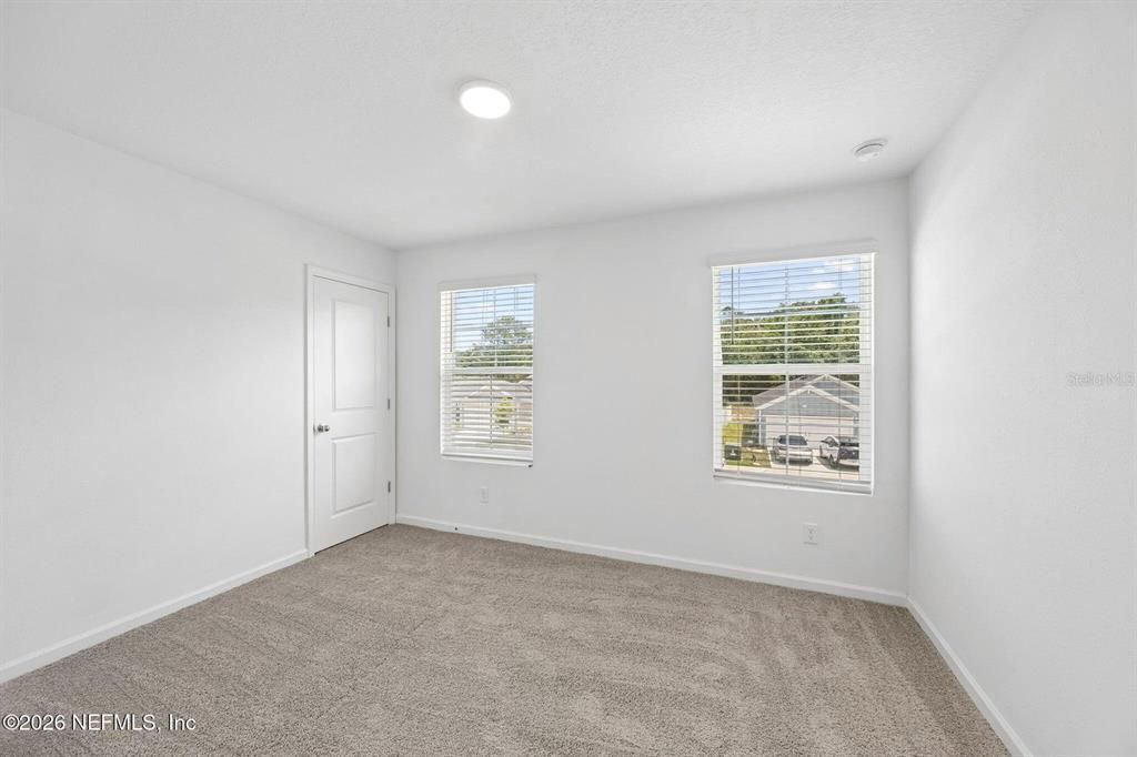 For Sale: $299,000 (4 beds, 3 baths, 1958 Square Feet)