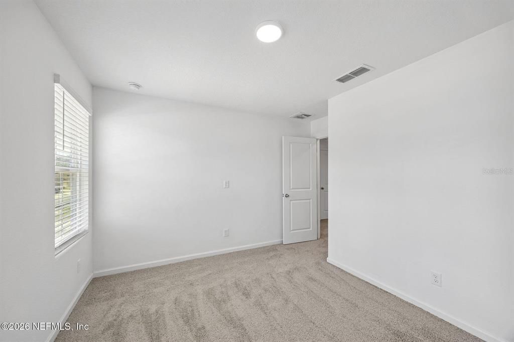 For Sale: $299,000 (4 beds, 3 baths, 1958 Square Feet)