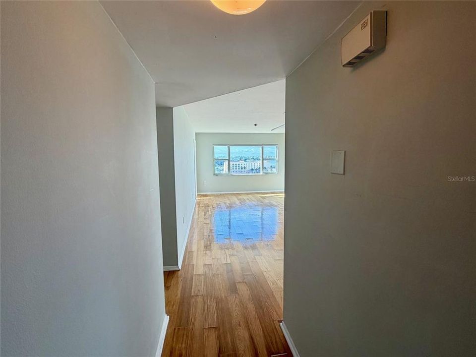 В аренду: $1,800 (2 спален, 2 ванн, 1050 Квадратных фут)