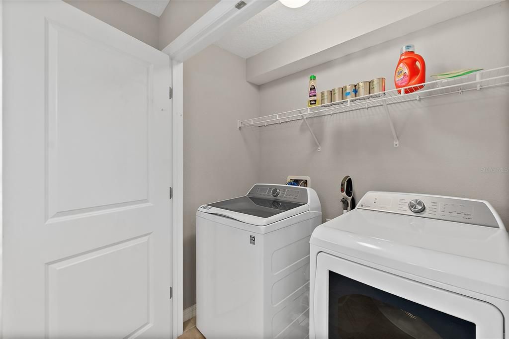 En Renta: $2,750 (3 camas, 2 baños, 1674 Pies cuadrados)