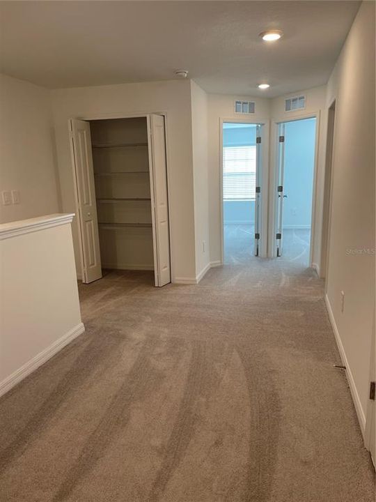 En Venta: $270,000 (3 camas, 2 baños, 1634 Pies cuadrados)
