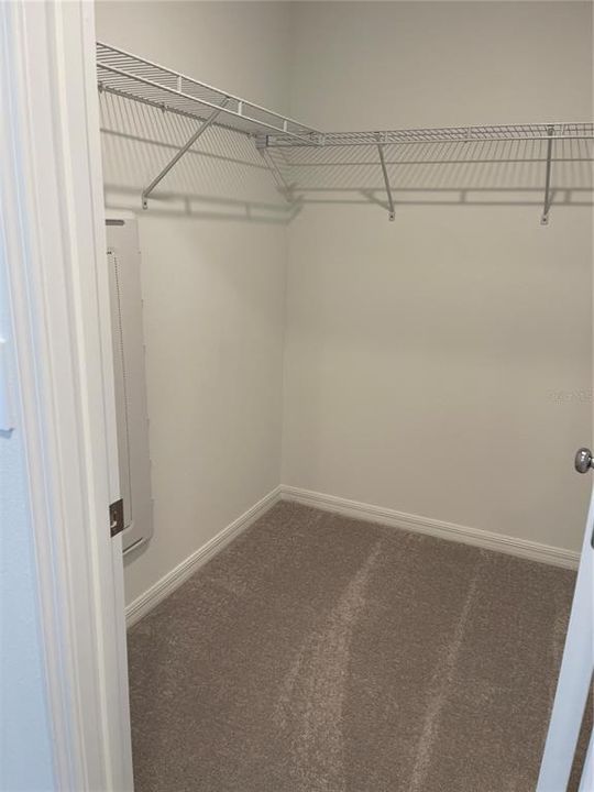 En Venta: $270,000 (3 camas, 2 baños, 1634 Pies cuadrados)