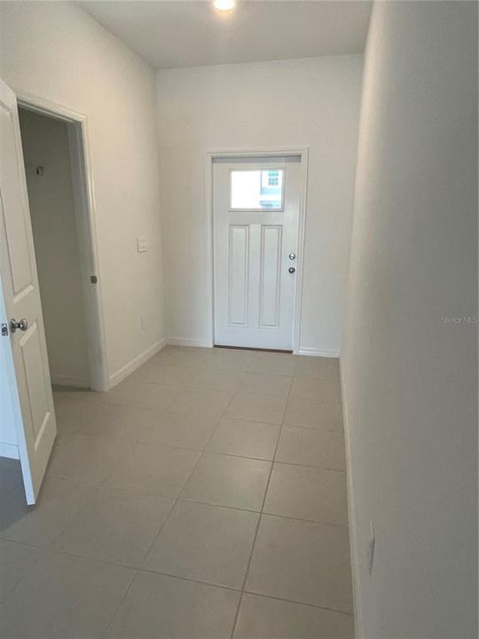 En Venta: $270,000 (3 camas, 2 baños, 1634 Pies cuadrados)