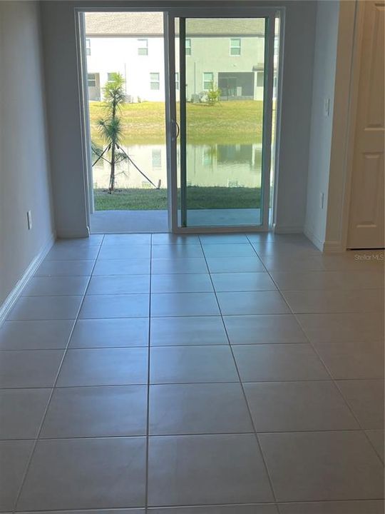 En Venta: $270,000 (3 camas, 2 baños, 1634 Pies cuadrados)