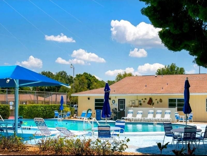 For Sale: $129,900 (2 beds, 2 baths, 1050 Square Feet)