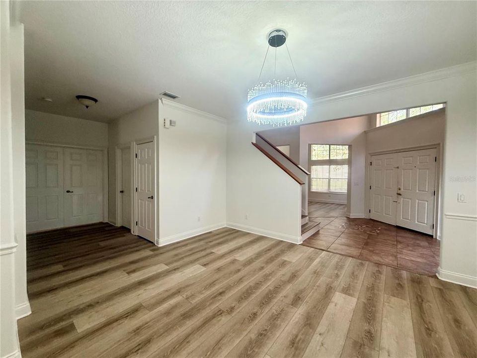 For Rent: $4,000 (4 beds, 2 baths, 2822 Square Feet)