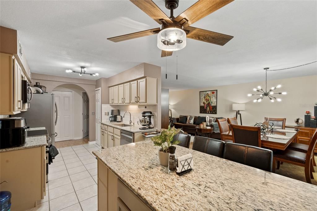 For Sale: $150,000 (2 beds, 2 baths, 1518 Square Feet)