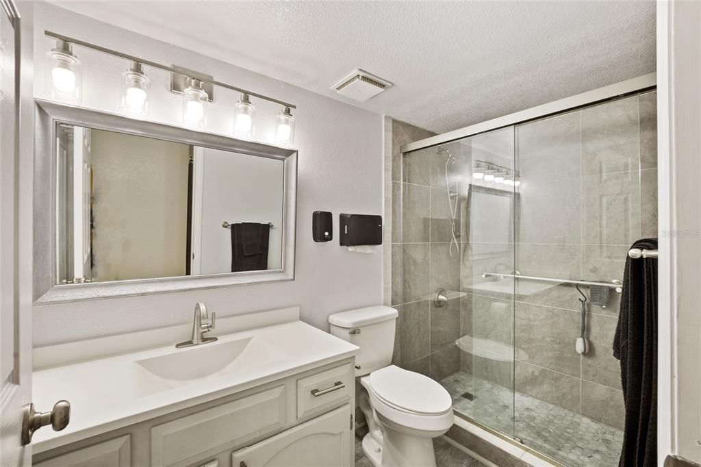 For Sale: $150,000 (2 beds, 2 baths, 1518 Square Feet)