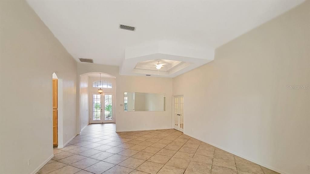 For Rent: $3,300 (3 beds, 2 baths, 2132 Square Feet)