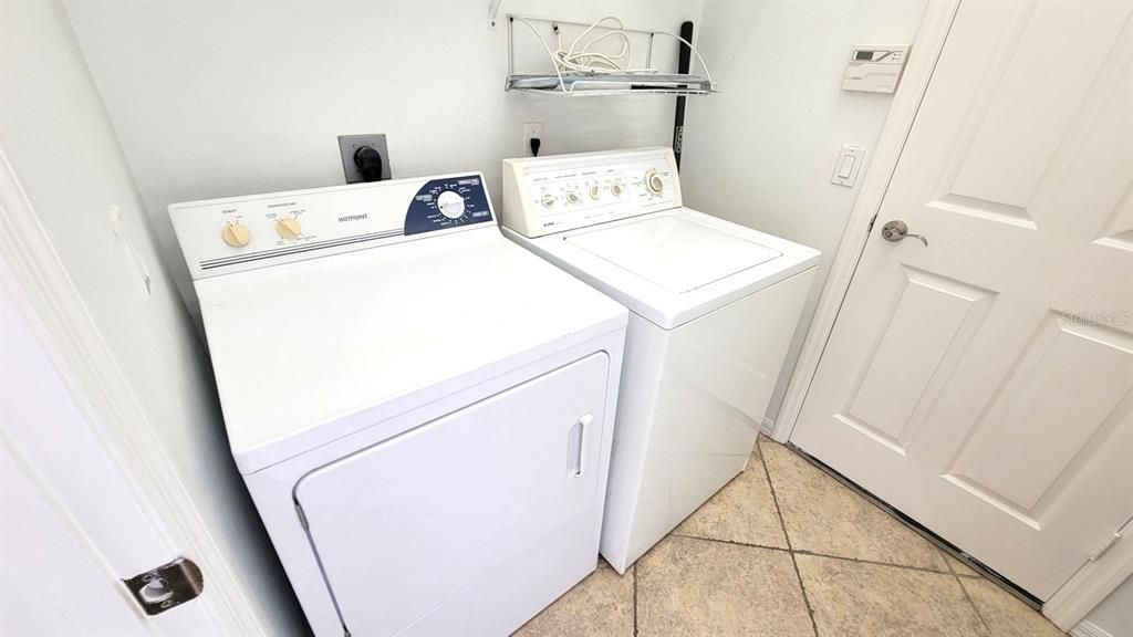 For Rent: $3,300 (3 beds, 2 baths, 2132 Square Feet)