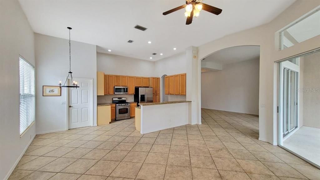 For Rent: $3,300 (3 beds, 2 baths, 2132 Square Feet)