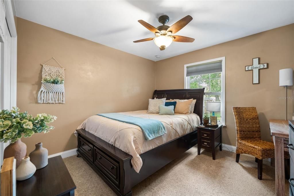Active With Contract: $279,000 (3 beds, 2 baths, 1390 Square Feet)