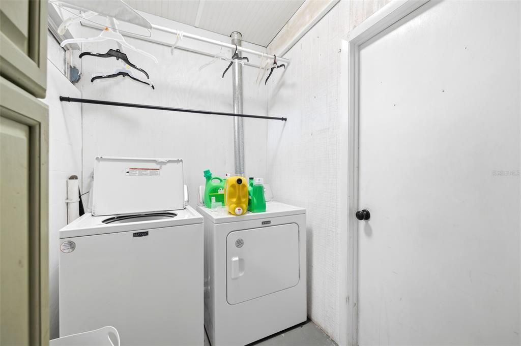 En Venta: $1,300,000 (3 camas, 3 baños, 1696 Pies cuadrados)
