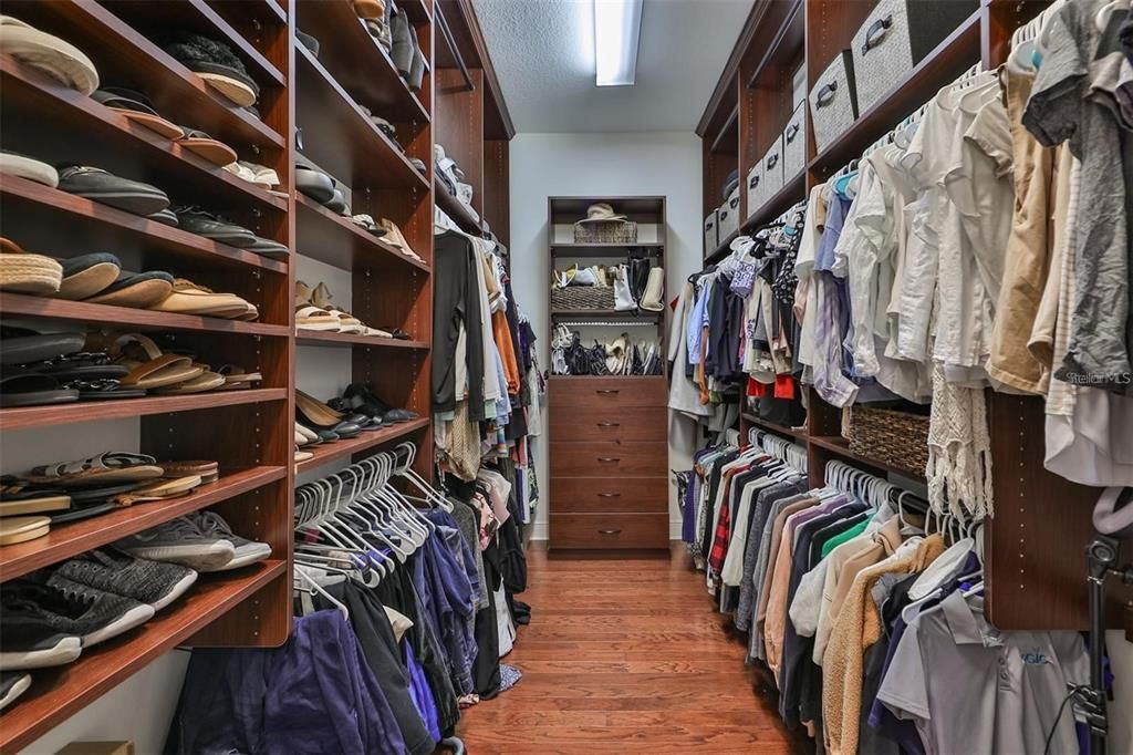 В аренду: $4,500 (3 спален, 3 ванн, 2982 Квадратных фут)