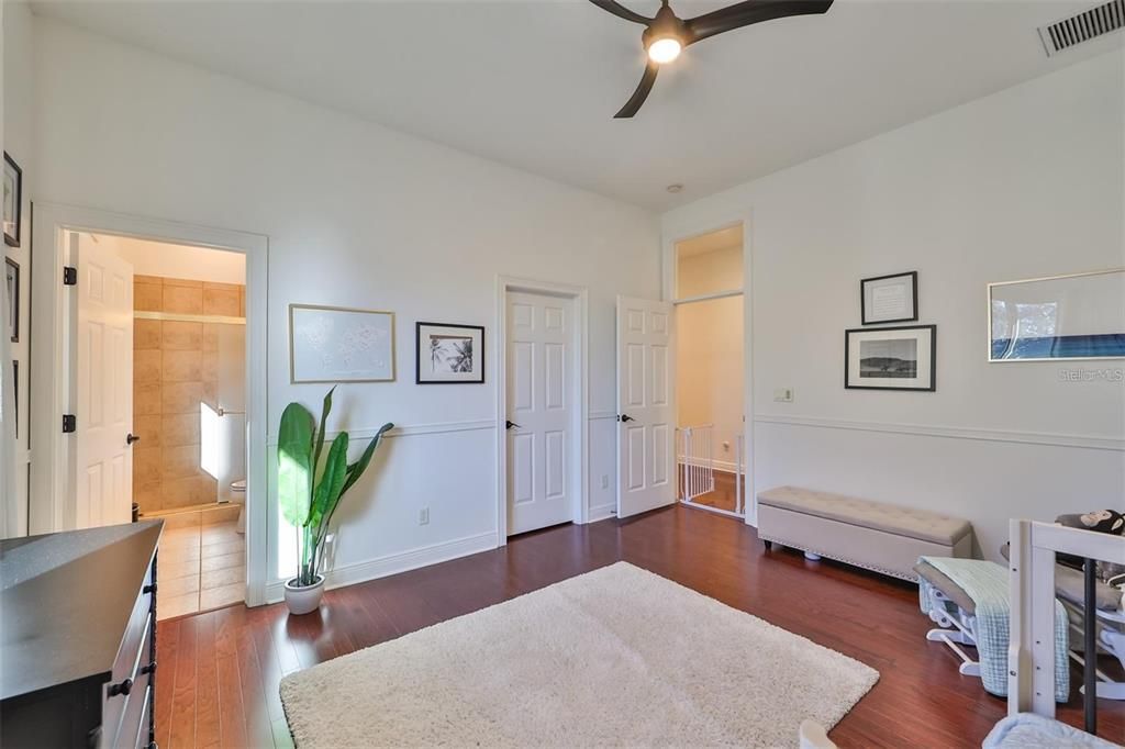 В аренду: $4,500 (3 спален, 3 ванн, 2982 Квадратных фут)