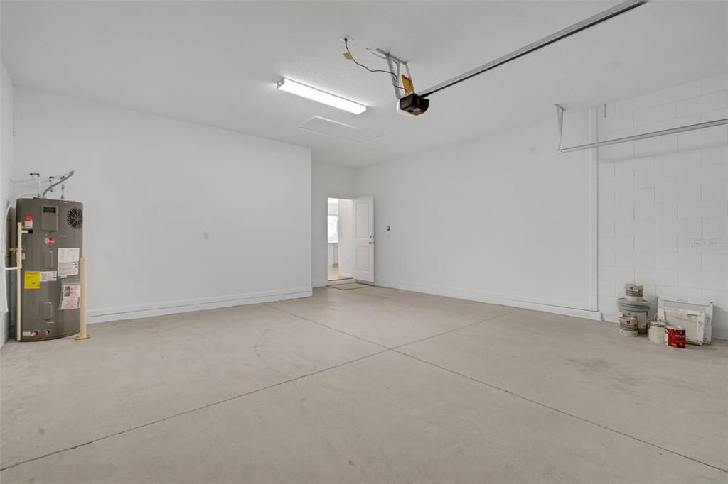 For Sale: $264,990 (4 beds, 2 baths, 1625 Square Feet)
