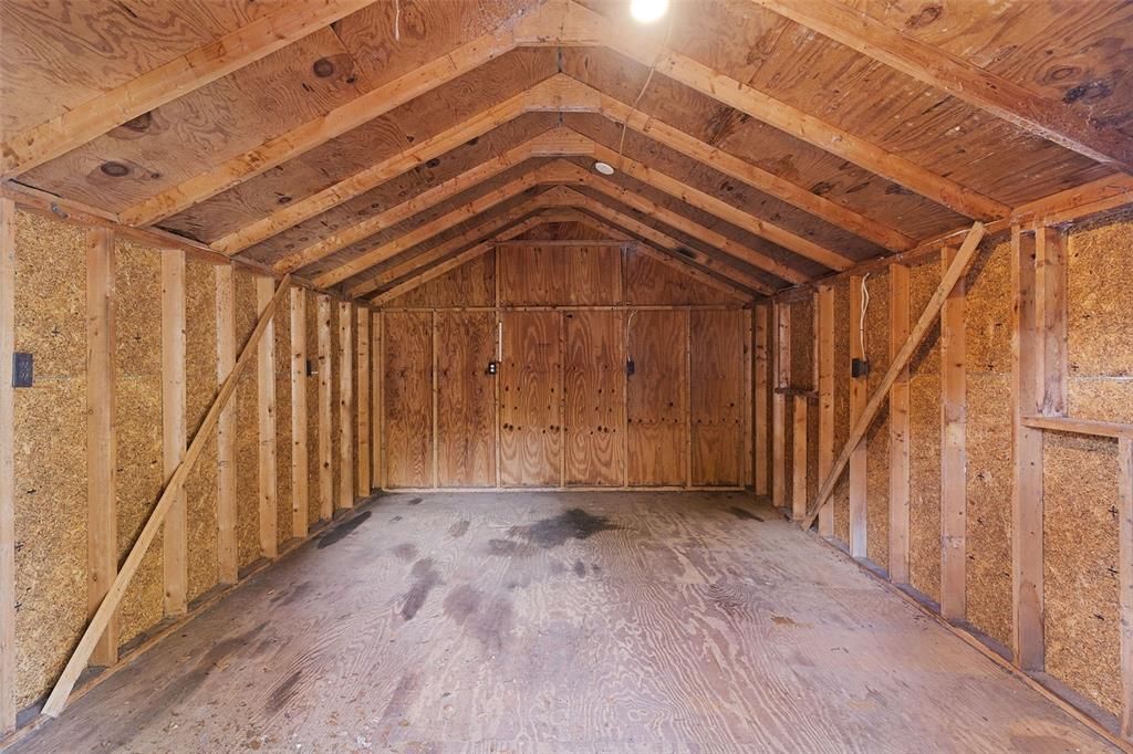 Active With Contract: $155,000 (3 beds, 2 baths, 1996 Square Feet)