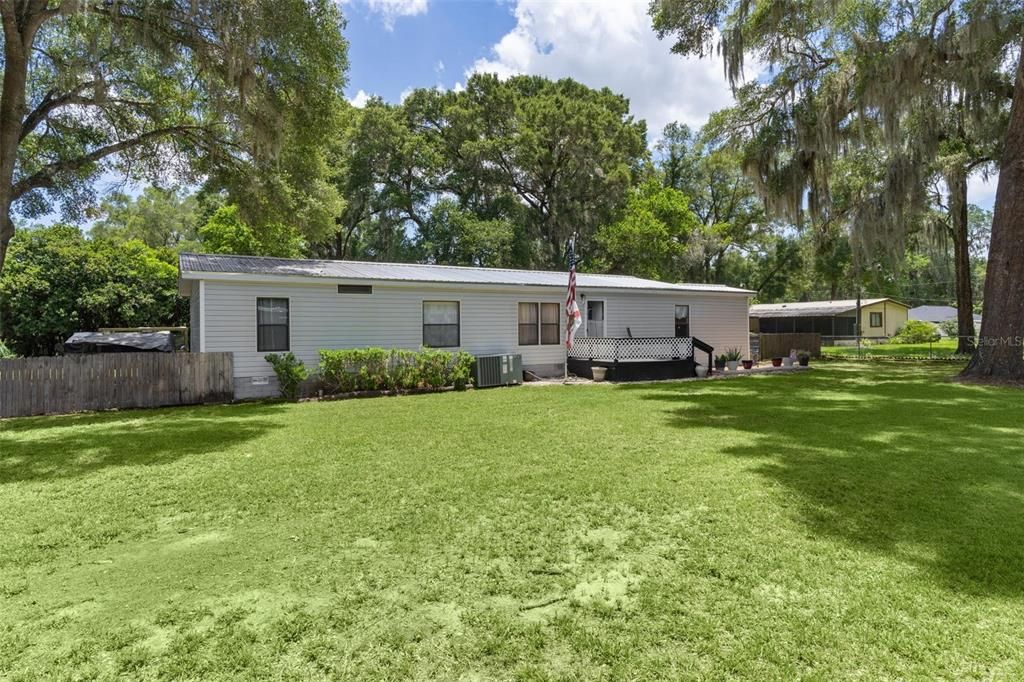 Active With Contract: $155,000 (3 beds, 2 baths, 1996 Square Feet)