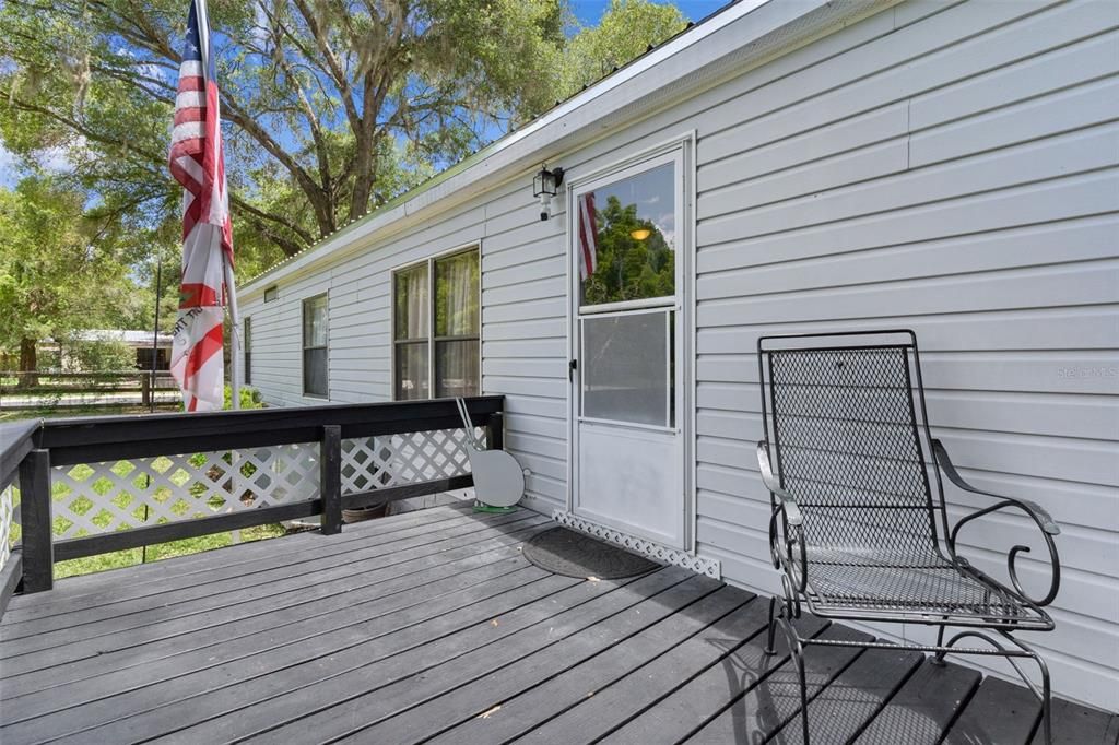 Active With Contract: $155,000 (3 beds, 2 baths, 1996 Square Feet)