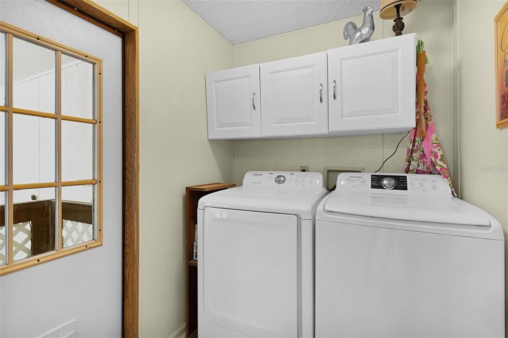 Active With Contract: $155,000 (3 beds, 2 baths, 1996 Square Feet)
