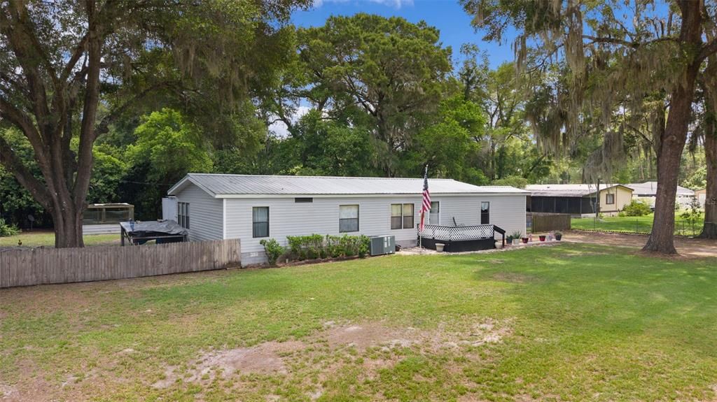 Active With Contract: $155,000 (3 beds, 2 baths, 1996 Square Feet)
