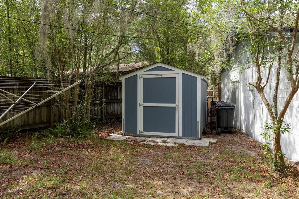 Active With Contract: $275,000 (3 beds, 2 baths, 1434 Square Feet)