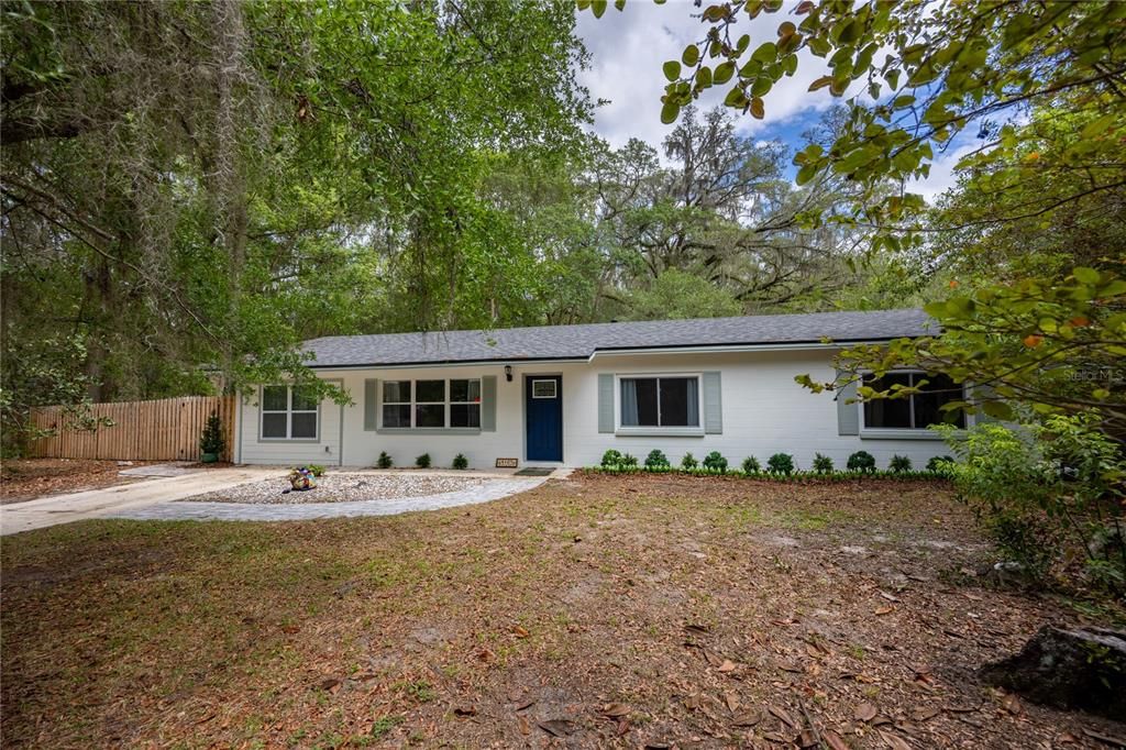 Active With Contract: $275,000 (3 beds, 2 baths, 1434 Square Feet)