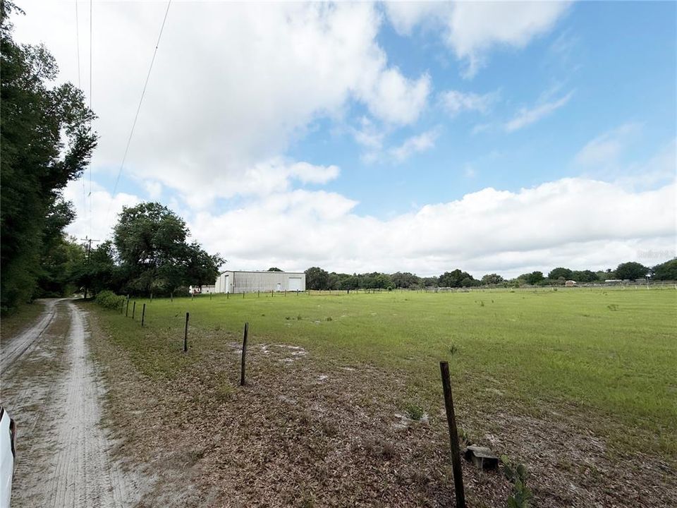 For Sale: $744,900 (13.60 acres)