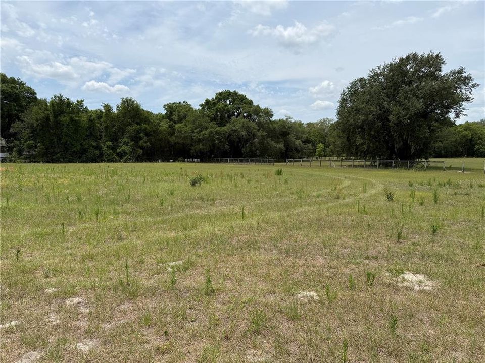 For Sale: $744,900 (13.60 acres)
