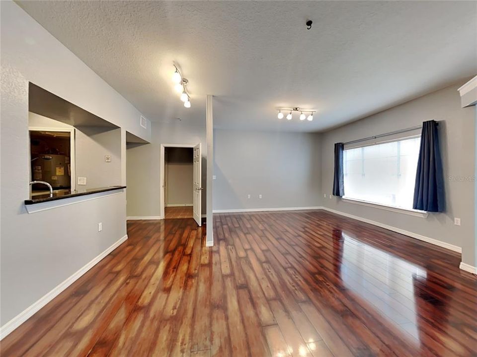 En Venta: $214,000 (3 camas, 2 baños, 1333 Pies cuadrados)