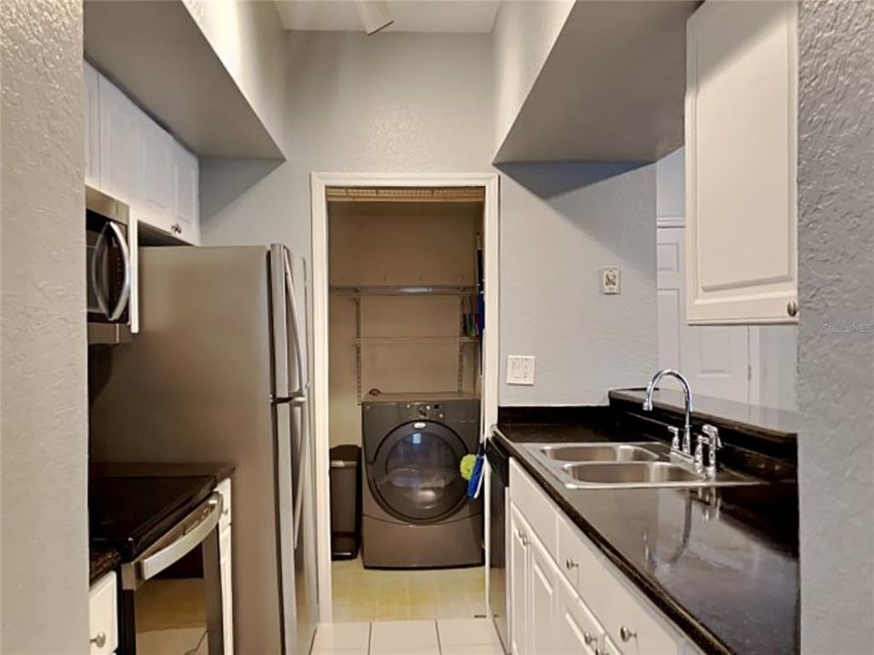 En Venta: $214,000 (3 camas, 2 baños, 1333 Pies cuadrados)