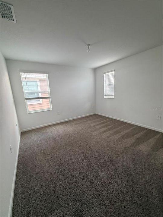 В аренду: $2,650 (5 спален, 2 ванн, 2430 Квадратных фут)
