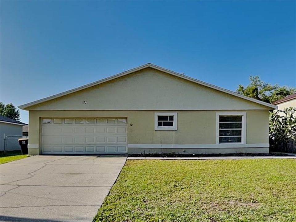 For Rent: $1,613 (3 beds, 2 baths, 1055 Square Feet)