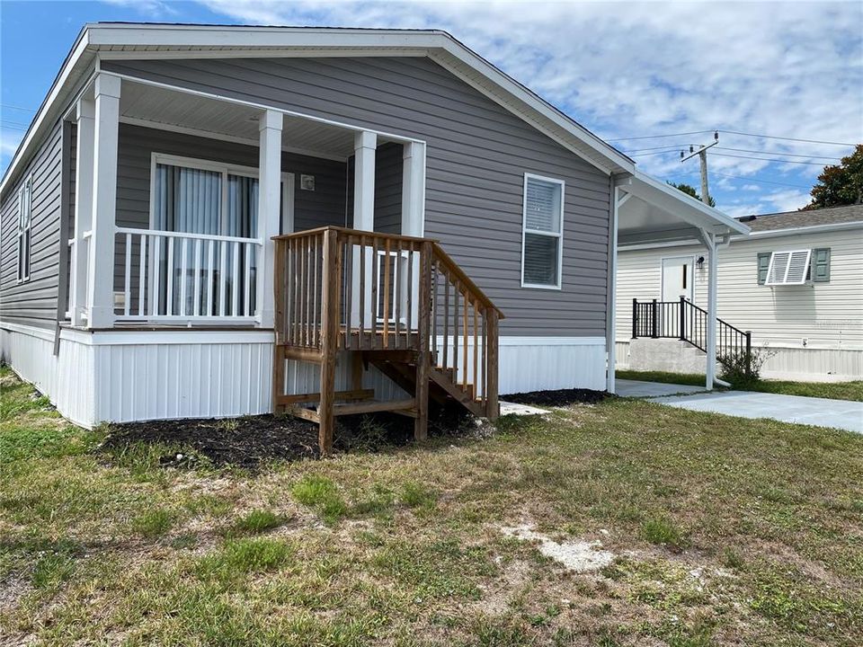 На продажу: $164,999 (2 спален, 2 ванн, 888 Квадратных фут)