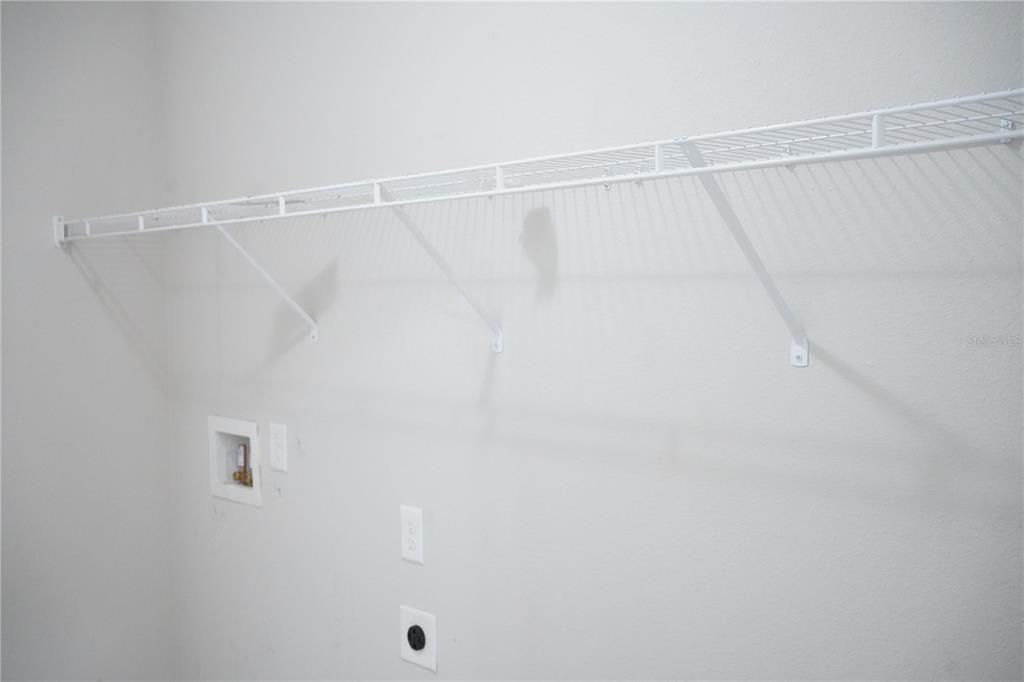 For Sale: $359,000 (4 beds, 2 baths, 1880 Square Feet)