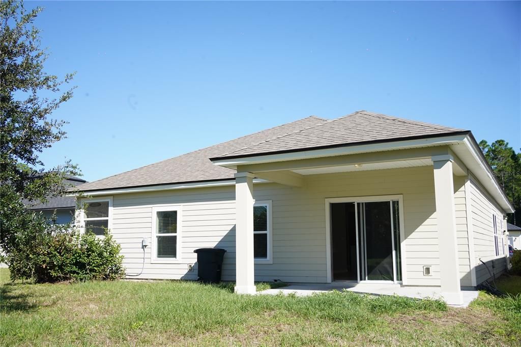 For Sale: $359,000 (4 beds, 2 baths, 1880 Square Feet)