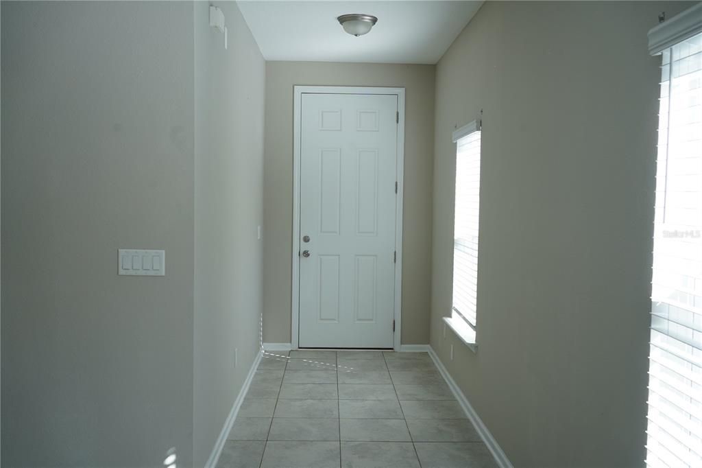 For Sale: $359,000 (4 beds, 2 baths, 1880 Square Feet)