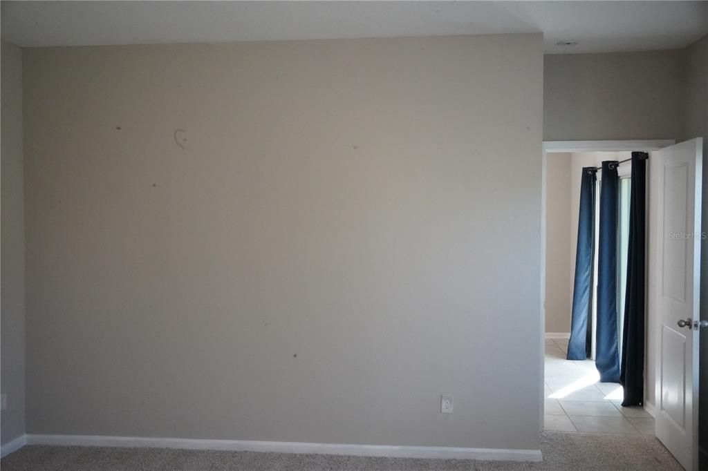 For Sale: $359,000 (4 beds, 2 baths, 1880 Square Feet)