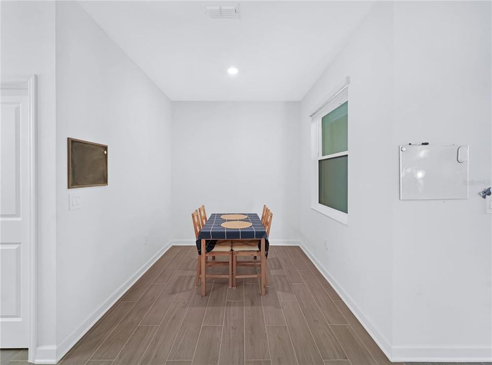 Active With Contract: $559,900 (5 beds, 3 baths, 2638 Square Feet)