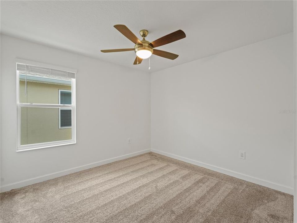 Active With Contract: $559,900 (5 beds, 3 baths, 2638 Square Feet)