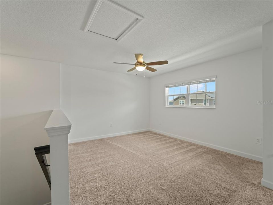 Active With Contract: $559,900 (5 beds, 3 baths, 2638 Square Feet)